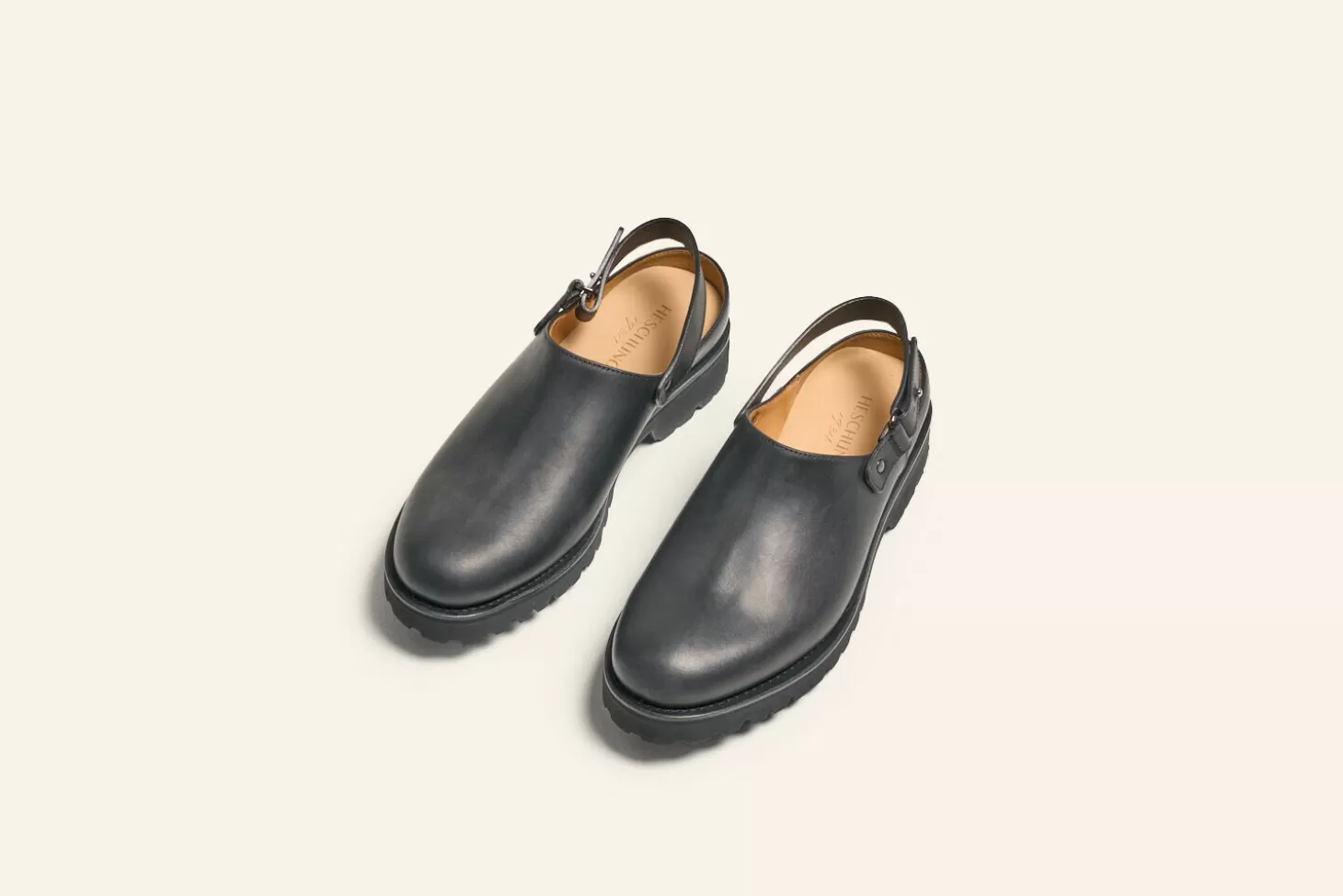 Shop Heschung Le Sabot Oxalis Noir